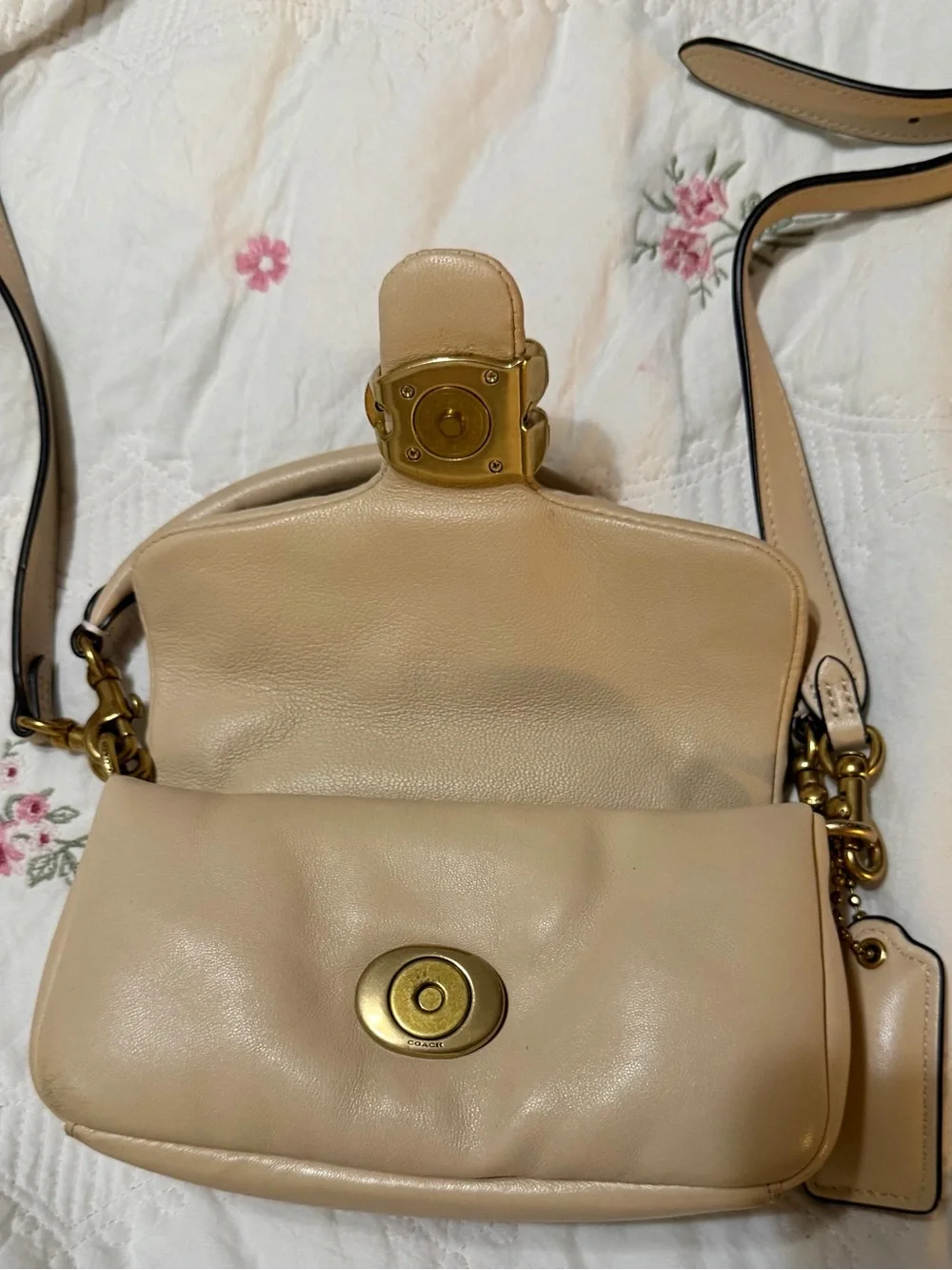 Coach Tabby Bag – Cream Leather, Gold Hardware